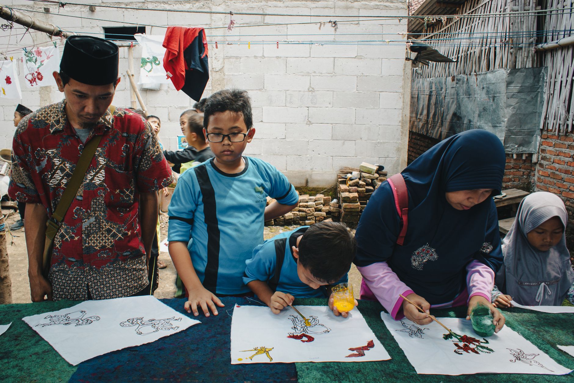 Indonesian students families Australia